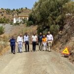 Visita a las obras en el camino rural de Canillas de Aceituno