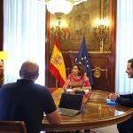 Negociaciones de los Presupuestos Generales del Estado (PGE) de 2023, con una reunión liderada por la ministra de Hacienda, María Jesús Montero, por la parte socialista, y el secretario de Estado de Derechos Sociales, Nacho Álvarez, y el director de gabinete de Yolanda Díaz, Josep Vendrell, por la parte de la formación morada