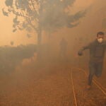 Vecinos de la localidad son evacuados, a 13 de agosto de 2022, en Añón de Moncayo, Zaragoza, Aragón (España).