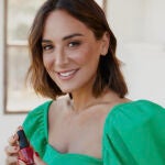 Tamara Falcó y su color de uñas favorito.