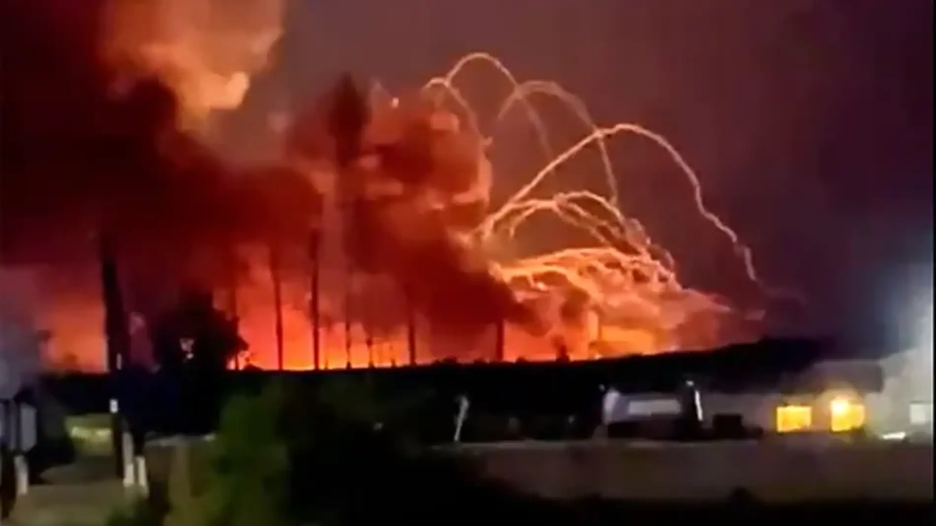 Explosiones en los alrededores de la base de Belbek, al norte de Sebastopol, en una imagen de archivo