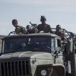 Militares del Gobierno federal cerca de Agula, al norte de Mekele.