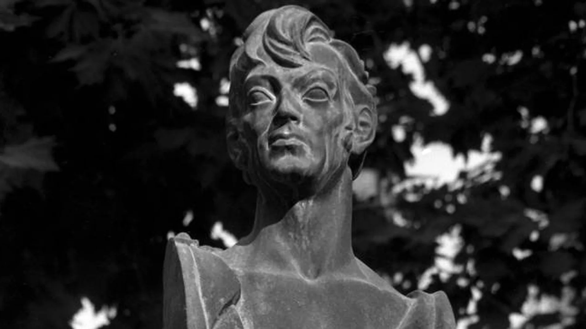 Una estatua celebra a Marcial, el hispano que fue el gran satírico de Roma