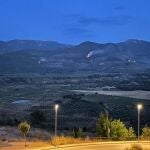 Vista de algunos de los focos del incendio de Benatae