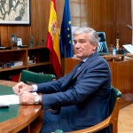 El presidente ejecutivo de Naturgy, Francisco Reynés, durante la reunión que mantuvo ayer en el Ministerio de Transición Ecológica con Teresa Ribera