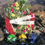 Los compañeros homenajearon a Carlos sobre el terreno una vez extinguido el incendio