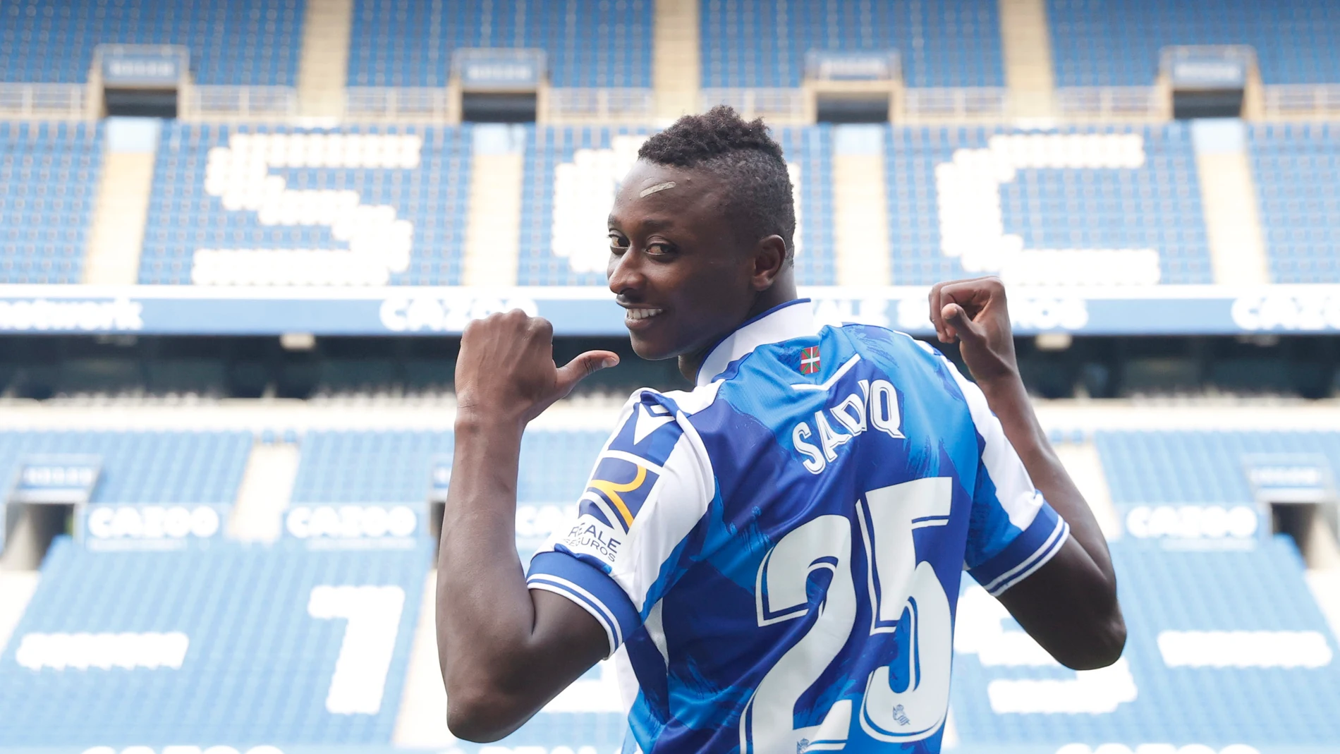 Sadiq Umar, nuevo jugador de la Real Sociedad