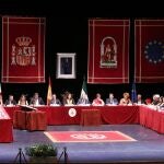 Pleno de investidura en el que María Vázquez ha sido elegida alcaldesa de Almería. EUROPA PRESS - RAFAEL GONZÁLEZ