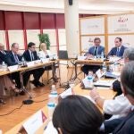 Reunión en la CEA con el nuevo consejero de Política Industrial y Energía de la Junta de Andalucía, Jorge Paradela. CEA