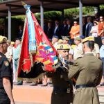 Daniel Constantino toma el relevo del coronel Barja al frente del V Batallón de la UME con sede en Ferral del Bernesga