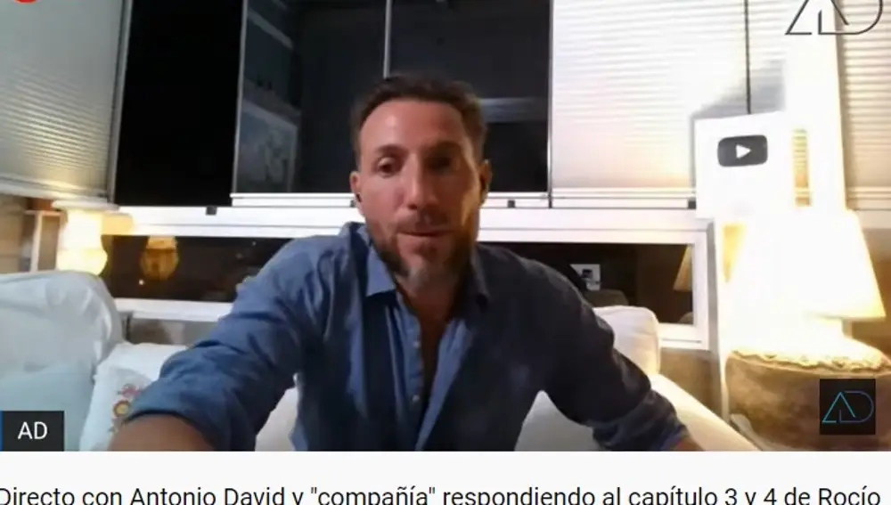Antonio David Flores vuelve a 'Youtube'