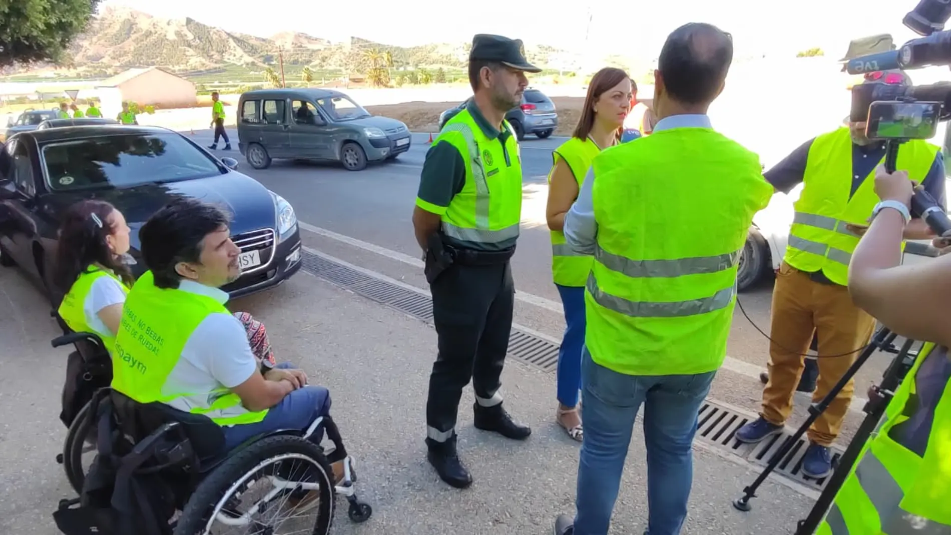 Las distracciones al volante han provocado el 57% de los accidentes mortales en vías interurbanas de la Región de Murcia en 2022