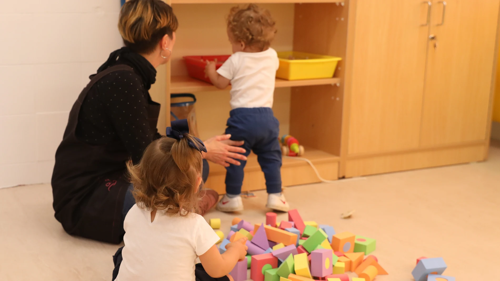 La población envejece ante la falta de incentivos de las familias para tener más hijos