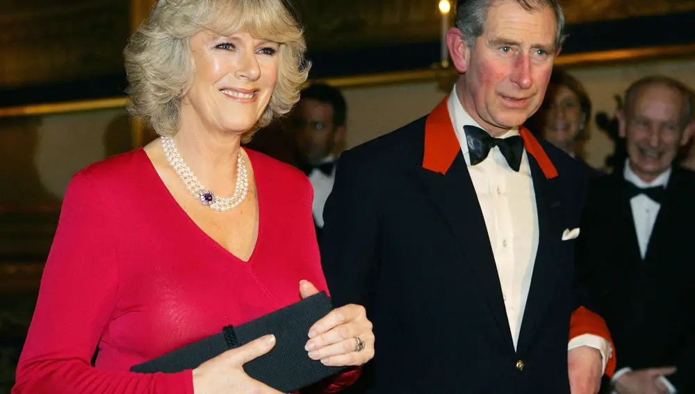 Camilla Parker Bowles y Carlos de Inglaterra