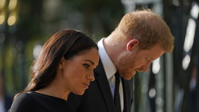 Los duques de Sussex, en Windsor (AP Photo/Alberto Pezzali)