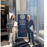 Maite Araluce y Miguel Folguera, a la puerta del Congreso de Víctimas