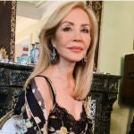 Carmen Lomana