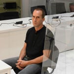 El histórico exjefe "militar" de ETA Garikoitz Aspiazu, "Txeroki", durante el juicio por el atentado con coche bomba en el centro de Bilbao en 2002