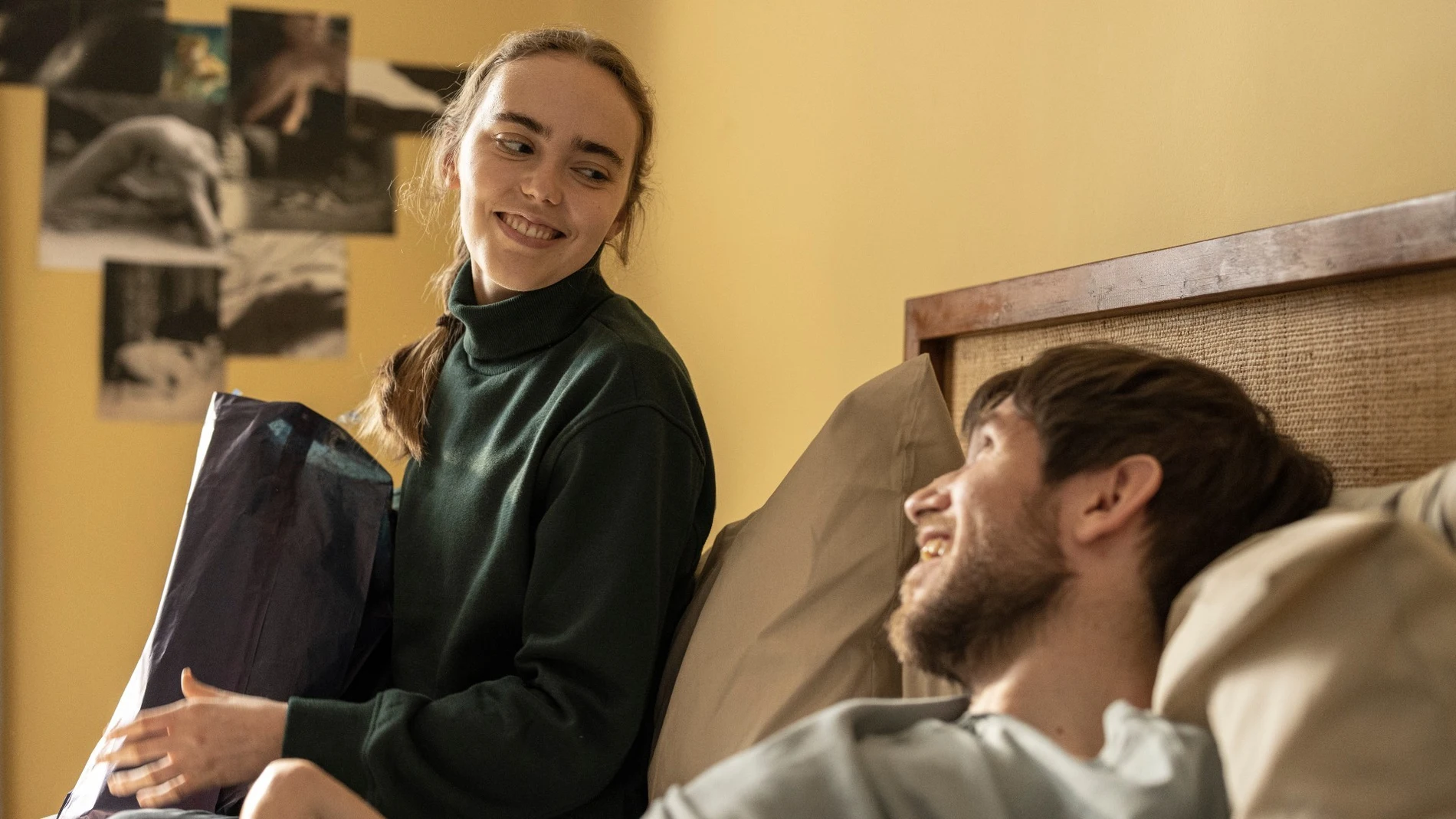 Valeria Sorolla y Telmo Irureta en "La consagración de la primavera", de Fernando Franco