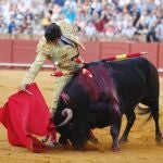 Extraordinario muletazo de Morante al cuarto