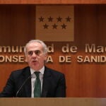 El consejero de Sanidad de la Comunidad de Madrid, Enrique Ruiz Escudero