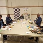 Un momento de la primera mesa redonda del ciclo dedicado a la actualidad agraria