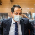 Aguado asegura que ayer Illa se comprometió a “no prorrogar el estado de alarma dentro de 10 días”
