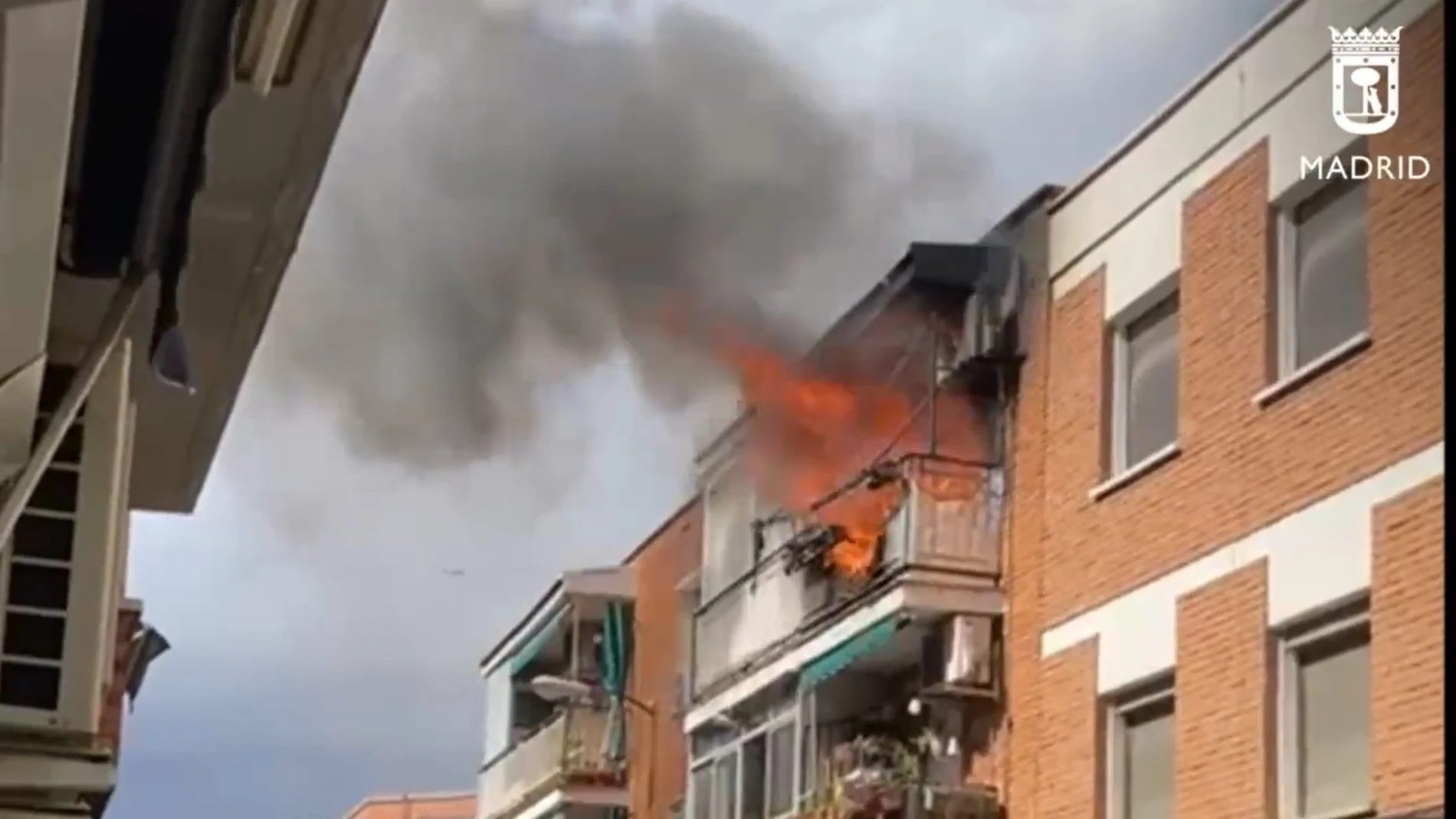 Incendio en una vivienda de Villaverde
