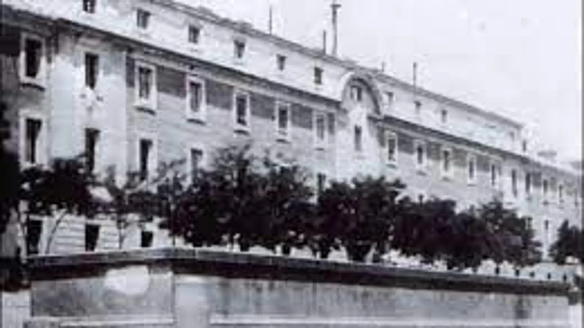 Cuartel de San Gil. Fachada