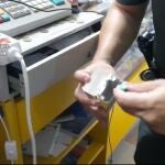 Detenida la dueña de un local de El Álamo por vender en su interior cocaína y hachís a jóvenes