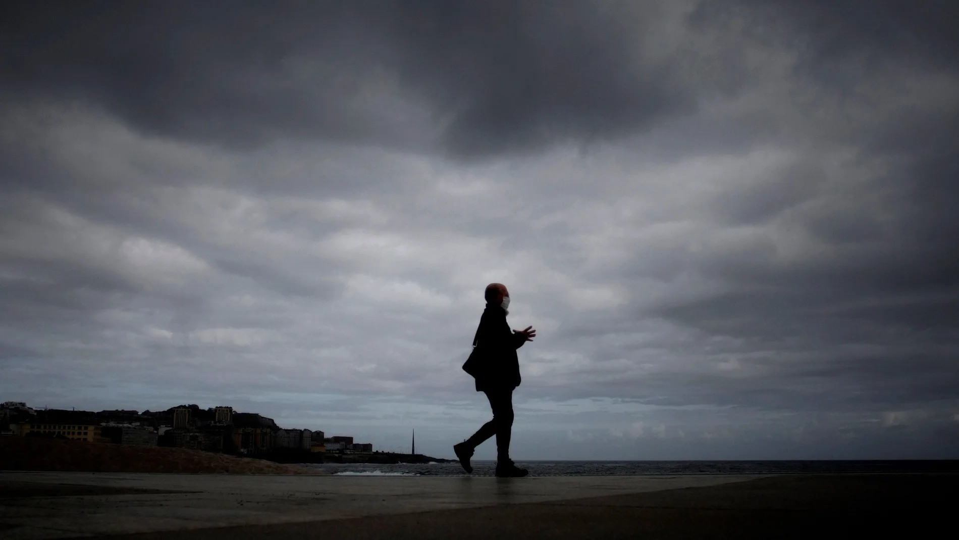 Podría llover en el Cantábrico y Cataluña y cielos cubiertos en la Comunidad Valenciana, pero sin lluvias