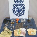 Imagen de lo incautado tras la actuación policial