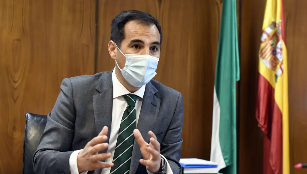 El portavoz de los populares en el Parlamento andaluz, José Antonio Nieto