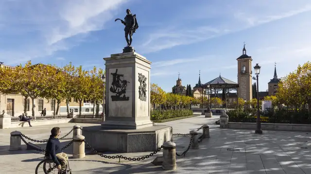 Plaza de Cervantes en Alcalá de Henares Plaza de Cervantes en Alcalá de Henares