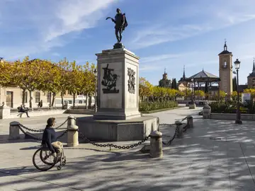 Plaza de Cervantes en Alcalá de Henares Plaza de Cervantes en Alcalá de Henares