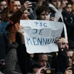 Los hinchas del PSG discrepan de la dirección del club