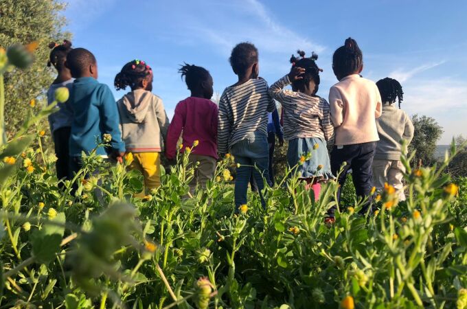 Un grupo de los niños que han pasado por el centro cordobés donde se desarrolla el Proyecto Ödos