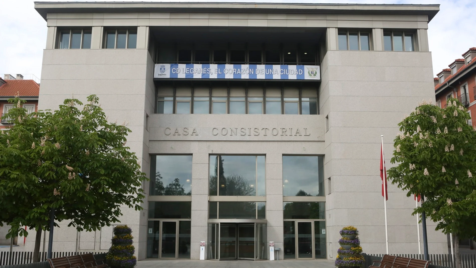 Coronavirus.- Leganés habilita una cuenta corriente para donativos de cara a comprar material sanitario al Severo Ocoha