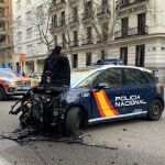 Heridos leves 4 policías y otras 3 personas al estrellarse un coche en Serrano tras una persecución policial