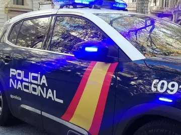 Coche de la Policía Nacional Coche de la Policía Nacional