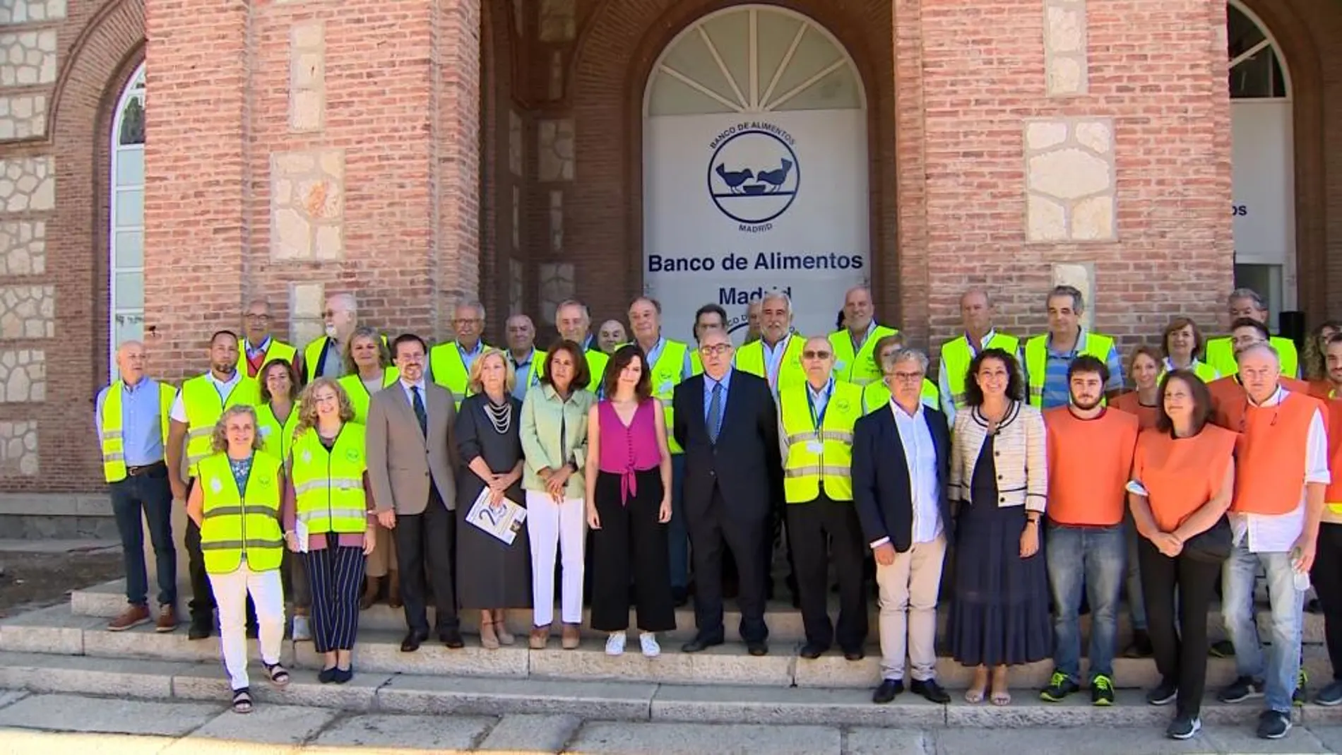 Ayuso con el Banco de Alimentos de Madrid