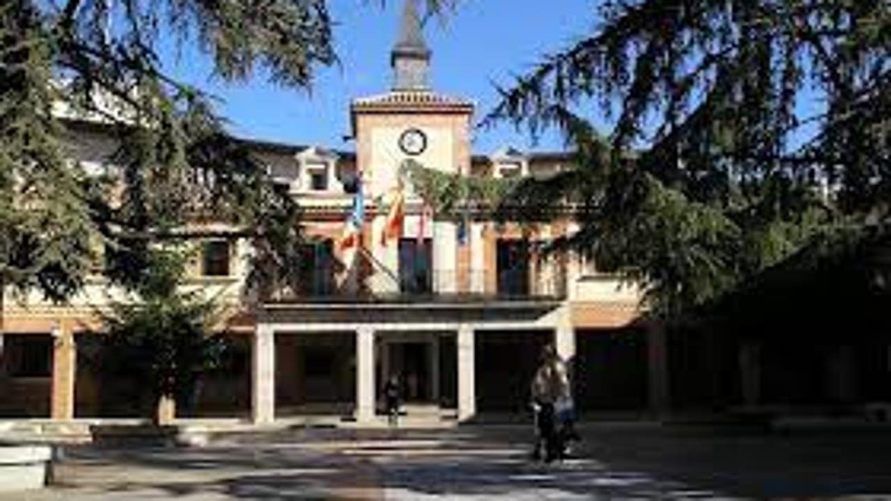 Las Rozas anuncia un cheque bebé de 1.000 euros, más vivienda joven y mejoras en las instalaciones deportivas