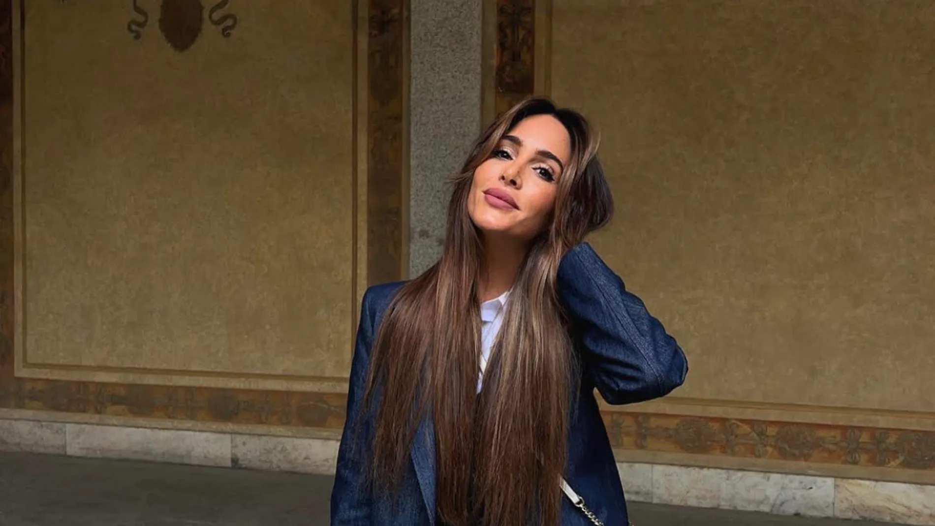 Rocío Osorno en Milán vestida de Zara