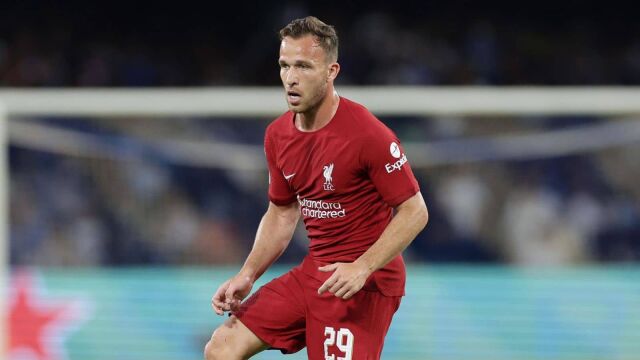 Arthur Melo con el Liverpool.
