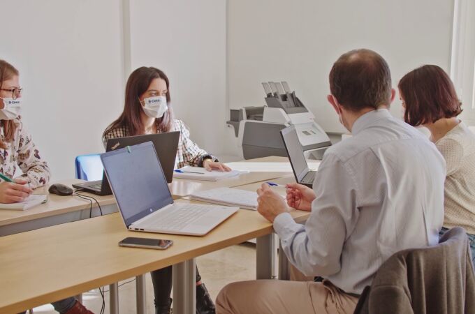 Las Unidades de Apoyo son servicios multiprofesionales orientados a facilitar la adaptación al puesto de trabajo