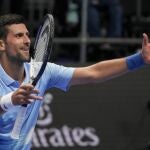 Djokovic en mitad de un partido.
