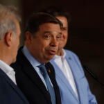 El ministro de Agricultura, Pesca y Alimentación, Luis Planas, atiende a los medios de comunicación durante la clausura del V Startup Europe Smart Agrifood Summit en el Palacio de Ferias y Congresos, a 30 de septiembre de 2022 en Málaga (Andalucía, España). Agrifood es un evento de referencia internacional en el sector y es un punto de encuentro presencial y virtual en el que se pueden encontrar socios, aumentar las vías de financiación e internacionalización, así como dar a conocer nuevos productos, servicios y proyectos innovadores. El ministro ha acudido a Agrifood en su clausura y ha atendido a los medios de comunicación, con los que ha tratado asuntos de actualidad.30 SEPTIEMBRE 2022Álex Zea / Europa Press30/09/2022