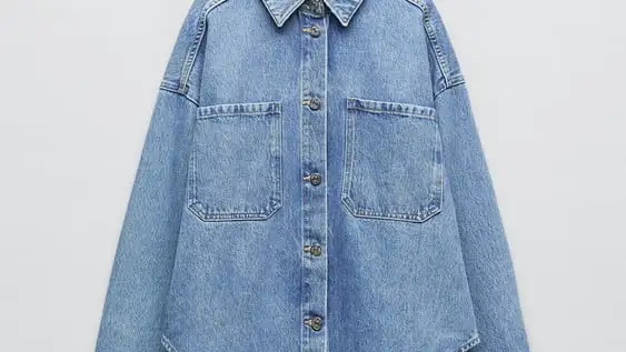 SOBRECAMISA DENIM BOLSILLOS PLASTRÓN