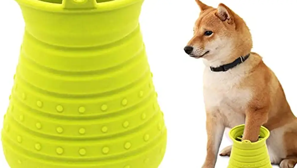 Pet Paw Cleaner.