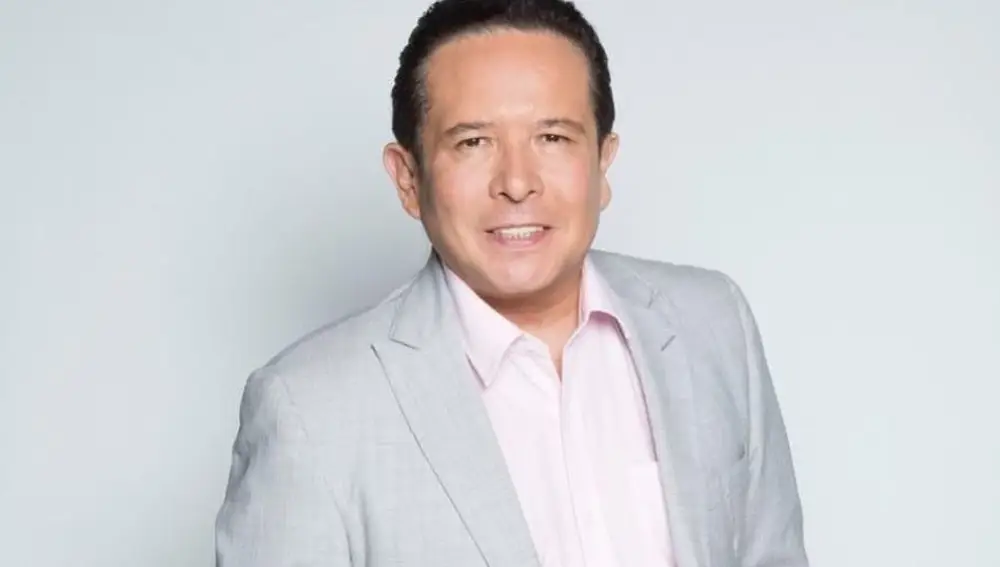 Periodista de "De primera mano", Gustavo Adolfo Infante